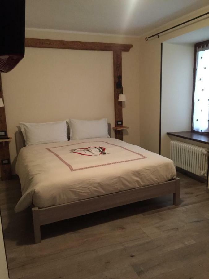 La Boule De Neige Bed & Breakfast Pre-Saint-Didier Bagian luar foto