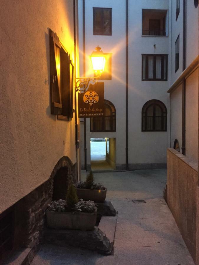La Boule De Neige Bed & Breakfast Pre-Saint-Didier Bagian luar foto